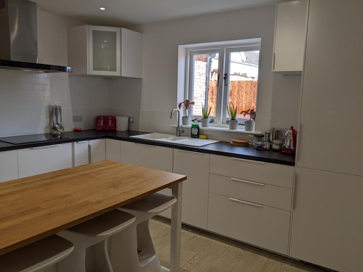 Characterful 2 Bed Cottage, Quiet Village Setting Ashleworth Buitenkant foto